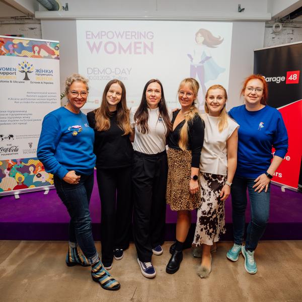 Group of women with roll ups on the background 